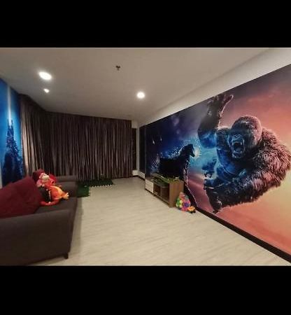 Sky Suite Top Floor With Rooftop Pool & Gym Kota Kinabalu Exterior photo